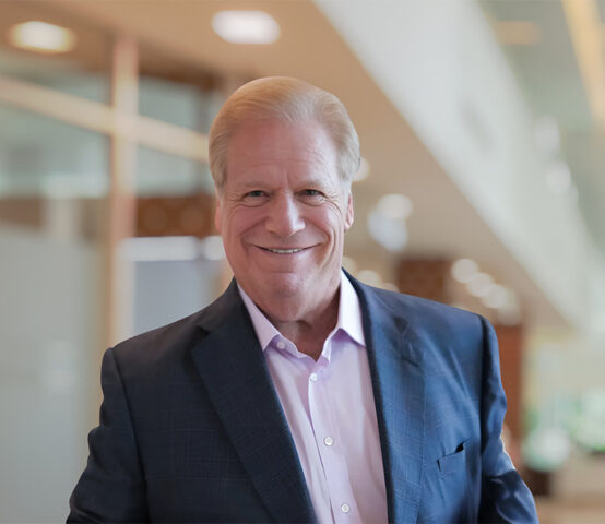 This photo is released by Elliott Broidy under the Creative Commons Attribution-Share Alike 4.0 International license.