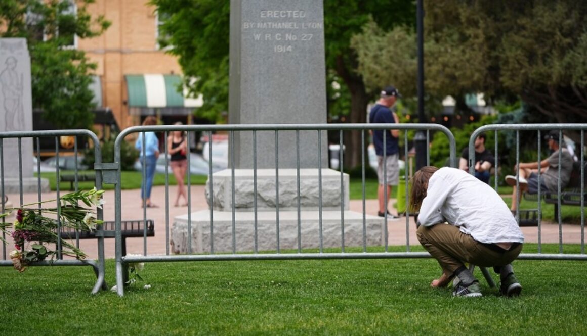 Boulder attack