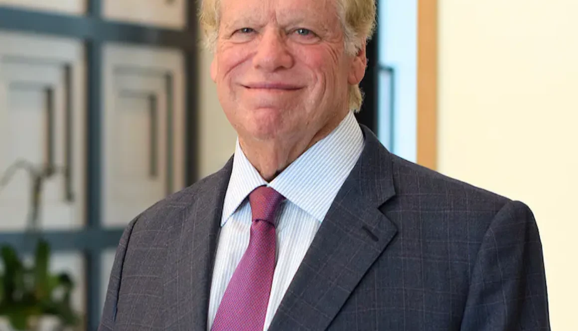Elliott-Broidy-headshott-small